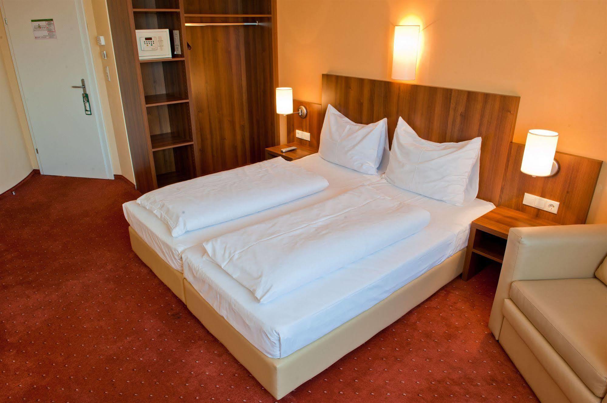 Hahn Hotel Wiedeń Zewnętrze zdjęcie